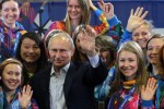 Putin, sobre los gays: “Se pueden sentir seguros mientras dejen a los niños en paz”