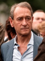 Bertrand Delanoë, Político y Alcalde de París