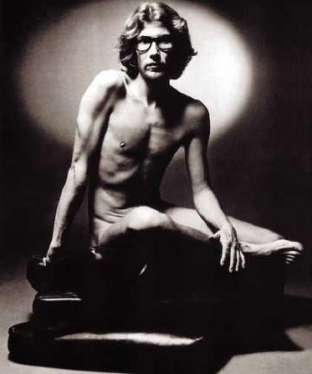 Yves Saint Laurent, Modisto
