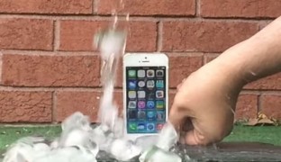 iPhone 5S se moja por la ELA y se ríe del equipo de diseño de Samsung