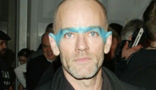 Michael Stipe (REM) produce un corto gay coreano