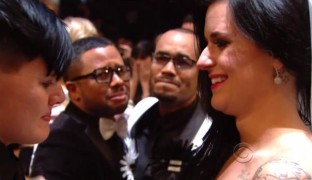Los Grammy casan a 33 parejas de todo tipo al ritmo de ‘Same Love’