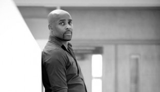 Martyn Stewart, el psicólogo que predice si serás infiel con sólo mirarte la cara