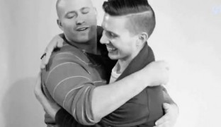 Homófobos abrazan a LGBT en la nueva versión del fenómeno viral del primer beso