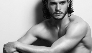 El trasero desnudo de Jon Nieve en 'Juego de Tronos' no es el de Kit Harington
