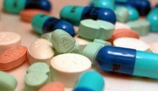 Salud aplicará una 'tarifa plana' al pago de fármacos antiVIH de dispensación hospitalaria