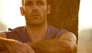 'Los que lloran, se alegran y usan de este mundo', la novela erótica de Alberto García sobre la transexualidad